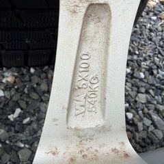 スバル　XV等　SUVスタッドレスアルミ付きの画像