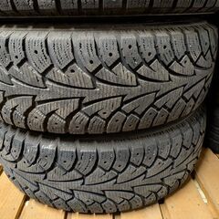 ハイエース用ホイールタイヤ4本の画像