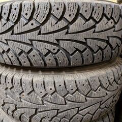 ハイエース用ホイールタイヤ4本の画像