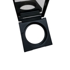 NARS プレストパウダー 黒 ケースのみの画像