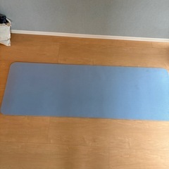 ヨガマット185センチ8ミリの画像