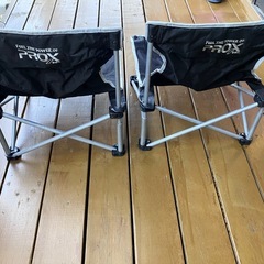 ローチェア2脚の画像