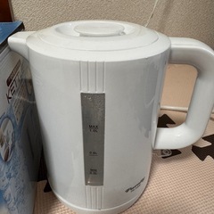 Purnity 電気ケトル PK-100Eの画像