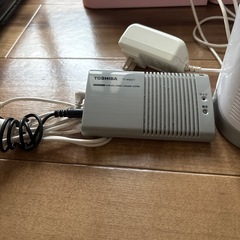TOSHIBA ！ワイヤレス、テレビ等、手元🔇スピーカー❗️の画像