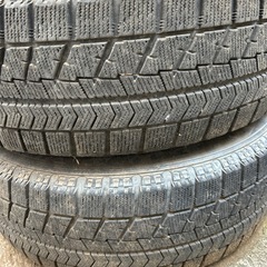 195／65R15スタットレスタイヤ(ジャンク)の画像