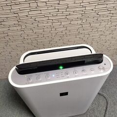 SHARP 空気加湿清浄機 KC-E50-Wの画像