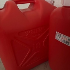 灯油ポリタンク18L 2個の画像