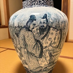 飾り壺の画像