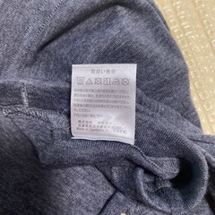 西松屋　濃いグレーのレギンス　スパッツ　110cmの画像