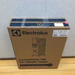 Electrolux エレクトロラックス オイルヒーター COMFORTHEAT700 新品 未使用 1200W 7枚フィン 暖房器具 省エネ 静音 ヒーター【糸島市内 送料無料】　88271-1-005の画像