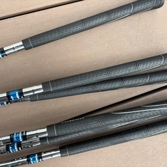 アダムスゴルフ　アイアンセットの画像