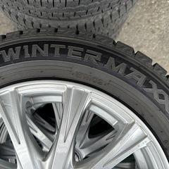 ウェッズ製15インチアルミホイールスタッドレス付き4本セットの画像