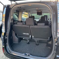 愛知発★H27年式 ZWR80G トヨタ ヴォクシーハイブリッド 車検長い 即納の画像