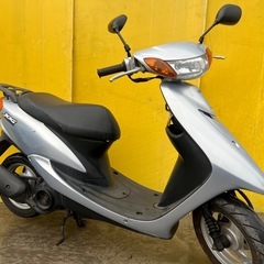 セル始動‼️超、低走行4,000km⭐️ジョグ ヤマハ⭐️タイヤ新品‼️2stエンジンで速い‼️原付　スクーター　50ccの画像