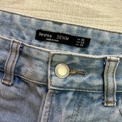 bershka ショーパン
の画像