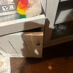 カウンター棚の画像