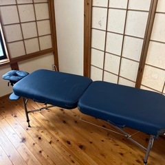【無料】折りたたみマッサージベッドの画像