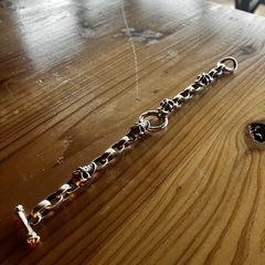 ビルウォールレザーの画像