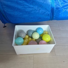 ボールプールの画像