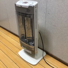 コロナ DH-1217R 遠赤外線ストーブ CORE HEAT コアヒート 2017年製 電気ヒーター 動作確認済 首振り 速暖 スリムタイプ　【糸島市内 送料無料】251113-1の画像