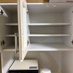 【取引中】キッチン収納　食器棚の画像