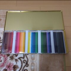 サンリオ50色色鉛筆の画像