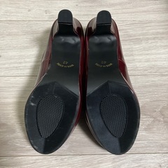salus ボルドーパンプス　25.5〜26cmの画像