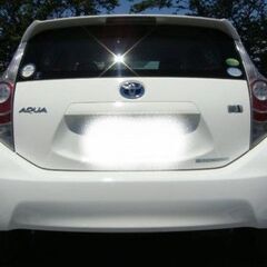❑全国自社ローン対応❑ 　　●平成25年登録トヨタアクアL　　の画像