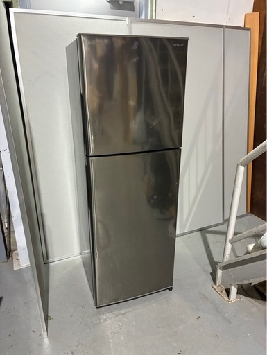 SHARP 冷蔵庫225L