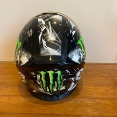 SHOEIモンスターデザインヘルメットの画像