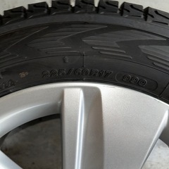 17インチトヨタ純正ホイール　スタッドレス付き
の画像