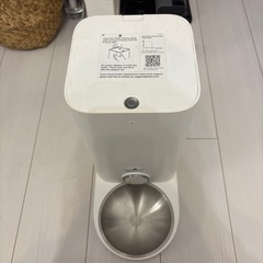 猫　犬　自動餌やり機　自動給餌器　スマホ連動　PETKIT　の画像