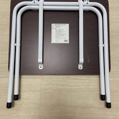 ワンタッチテーブルの画像