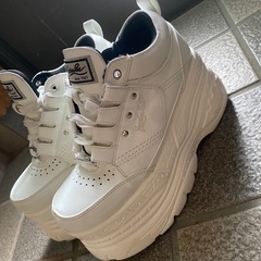 YOSUKE 厚底スニーカー　24㎝の画像