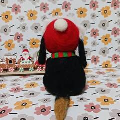 羊毛フェルト サンタ帽子の大き目ダックスちゃん　ケーキ付きの画像