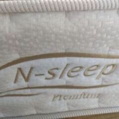 札幌市近郊の方限定！送料無料！シングルすのこベッド コンセント、照明、ニトリ Ｎスリープ プレミアム付きの画像