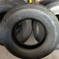 9.5分山★ヨコハマ◆RY138E◆225/80R17.5◆夏用6本➕1本◆2017年 
の画像