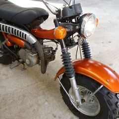 稚内市から　実働　90ｃｃ　スズキ　バンバン90　バギータイヤ 　整備書　パーツリスト付きの画像