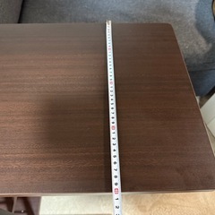 キャスター付きテーブル
の画像