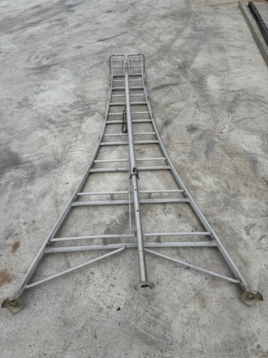 アルミ　三脚　脚立　8段