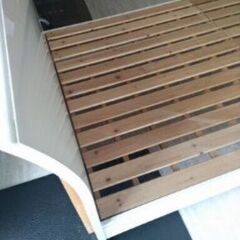 札幌市近郊の方限定！送料無料！セミダブルすのこベッドの画像