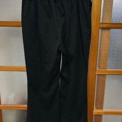 黒ズボン　4L マタニティ可の画像