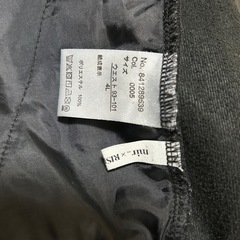 黒ズボン　4L マタニティ可の画像