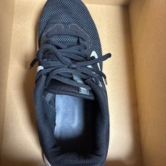 スニーカーの画像