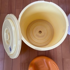 漬物樽　漬物石　漬物用シール容器の画像