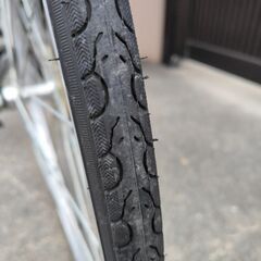 新品に近いロードバイク6段変速　Vブレーキ　ｻｲｽﾞ700X28C の画像