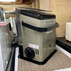 イワタニ　カセットガスストーブ【F01003】の画像