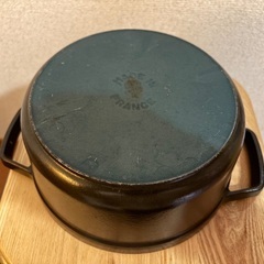 staub ストウブ 22cmの画像