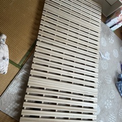 [お話中]すのこ【布団、ベッドに】の画像