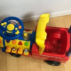 ブーブー車　足蹴り車　幼児用車の画像
